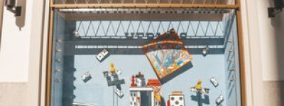 小超人空调维修服务中心(小超人空调维修：专业服务中心，为您的舒适生活保驾护航)