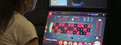 Официальный сайт Лото Клуб предлагает лицензированные азартные игры и лотереи.