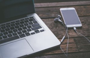 HITACHI空调官网电话(探索HITACHI空调官网电话：获取专业支持与服务)